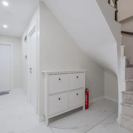 Apartment Golden Horn View Terrace Duplex